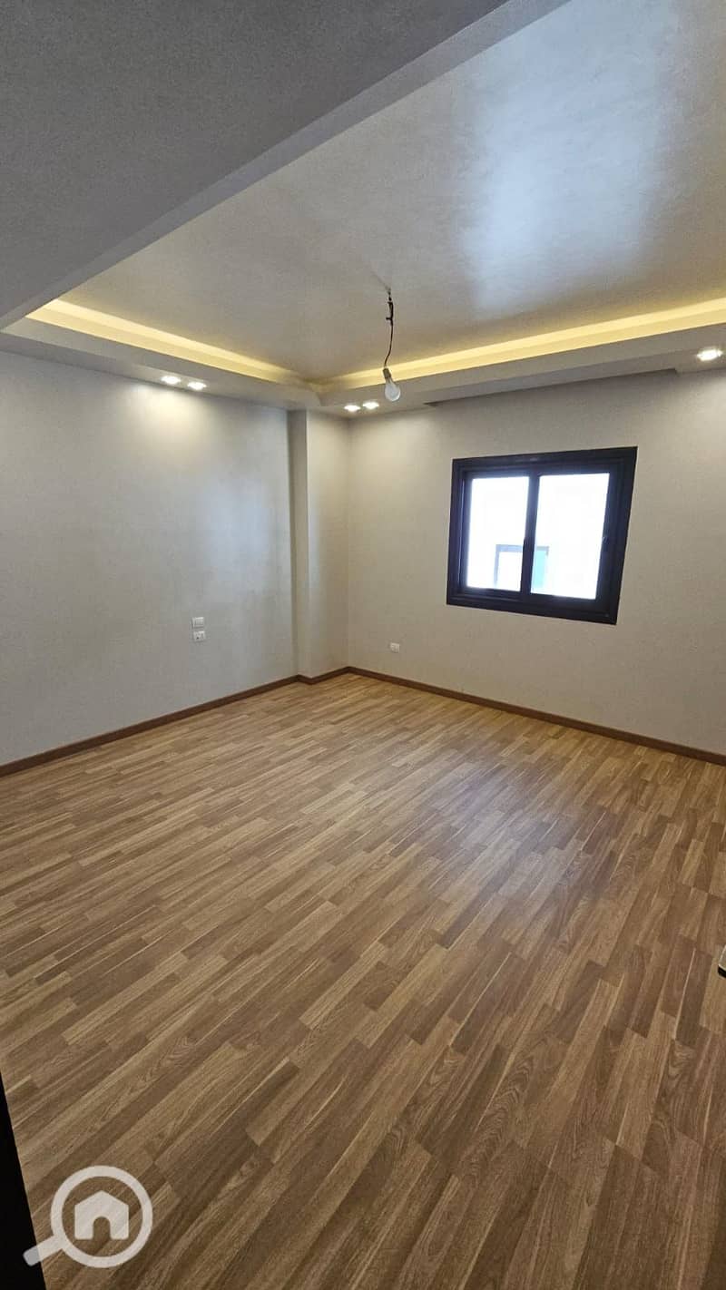 2 WhatsApp Image 2025-12-26 at 08.39. 00 (1). jpeg