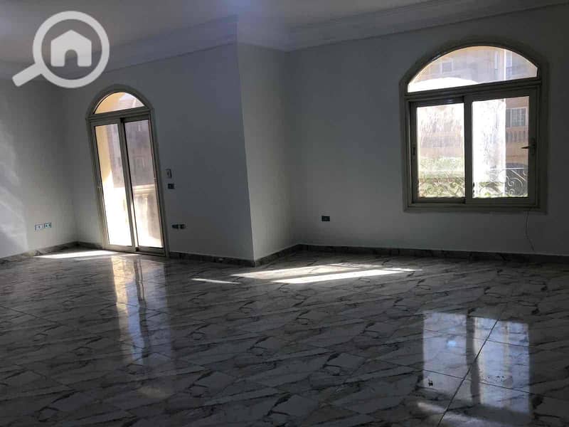 2 32682528-07e9-45f9-a81a-49d6bb2a30b4. jpg