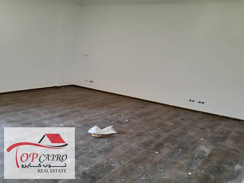 4 WhatsApp Image 2025-12-26 at 1.40. 34 PM (1). jpg