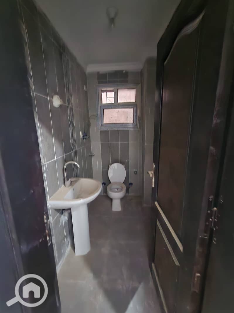 12 ba1b5c89-630e-4f59-800b-0a5ed7ac1fc2. jpeg