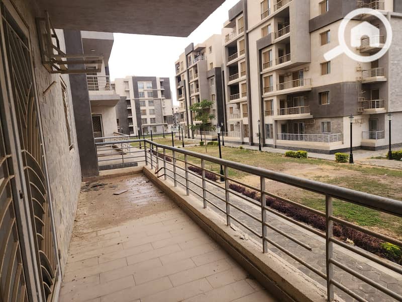 15 e003d5b9-d0a8-4a20-944e-ebba817c2e85. jpeg