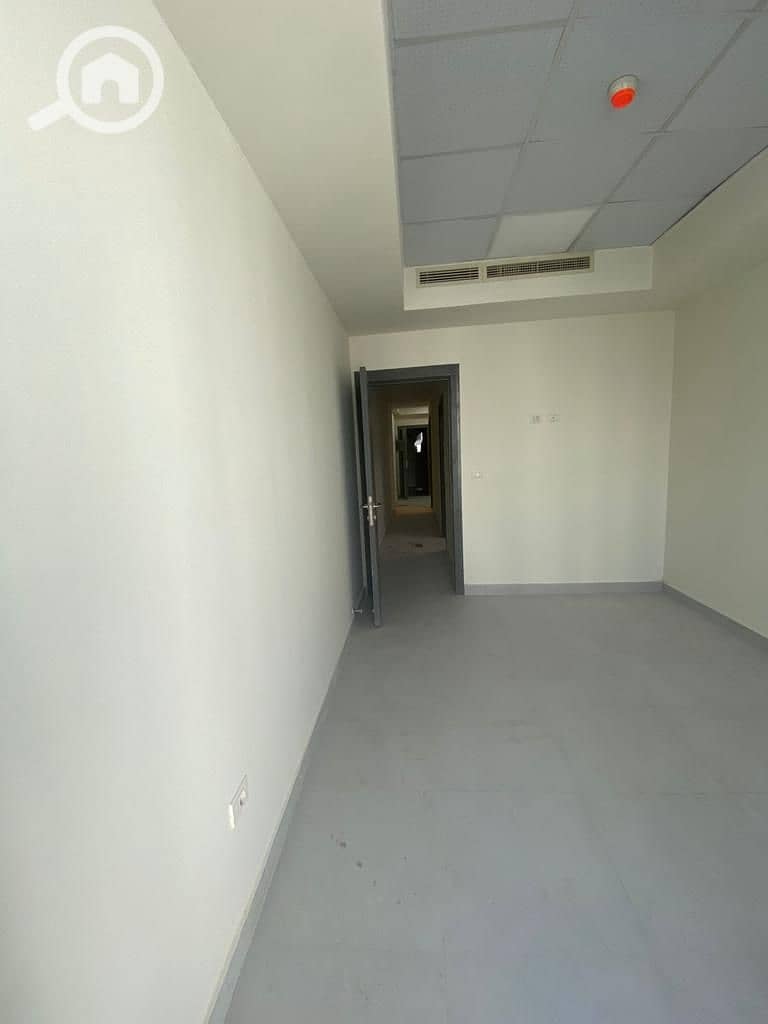 4 WhatsApp Image 2025-12-26 at 2.08. 55 PM (1). jpeg