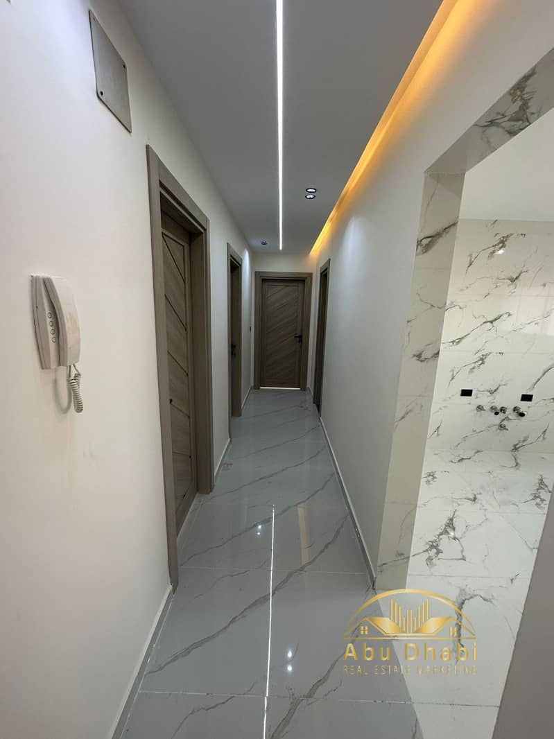 5 881c5cf2-8deb-4e2b-951f-6db4988df0ae. jpg