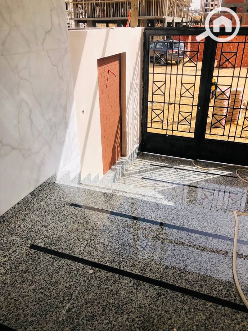 3 4cf6790e-32f8-40dd-b9d9-b96fc305fe84. jpeg