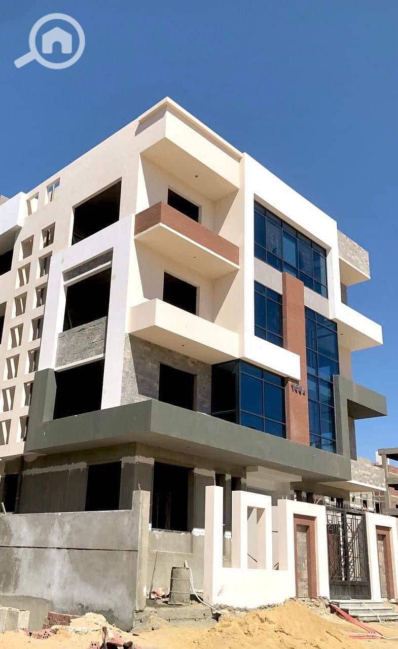 14 b5549f9f-7883-498a-b9ec-671a6cc6c9ea. jpeg