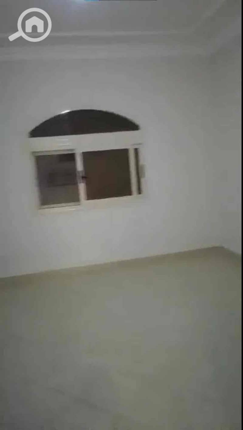 5 6a6dc5f4-3307-46af-a1dc-31b0e74b513d. jpg