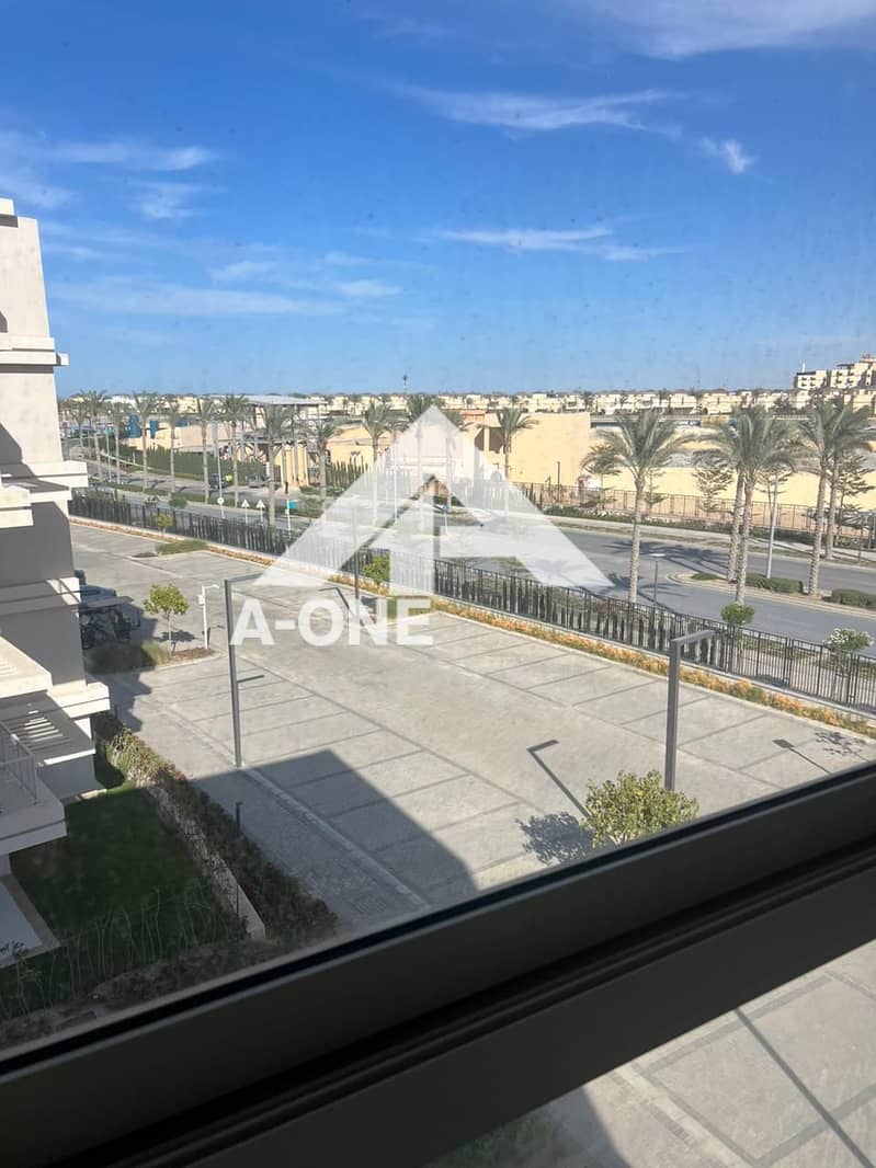 6 1042681c-58eb-4748-a90c-4fa75bce3a78. jpg