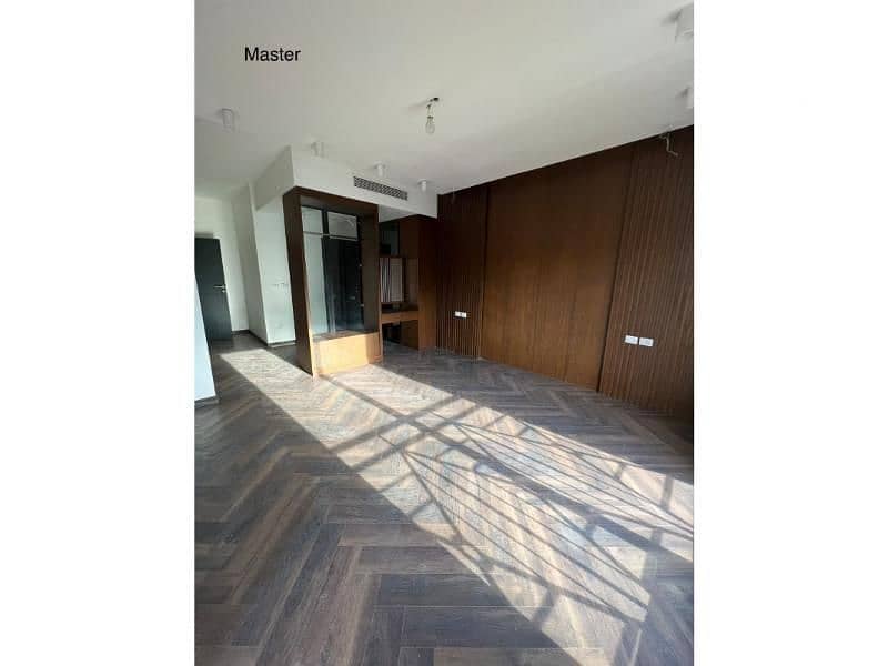 8 15000f50-11b3-4db8-a36b-ce9f4560caf4. jpg