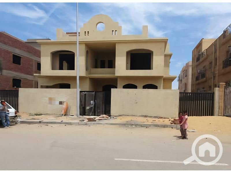 2 0f5ef69b-d6e4-4c30-85c3-a3c6d5611f83. jpg