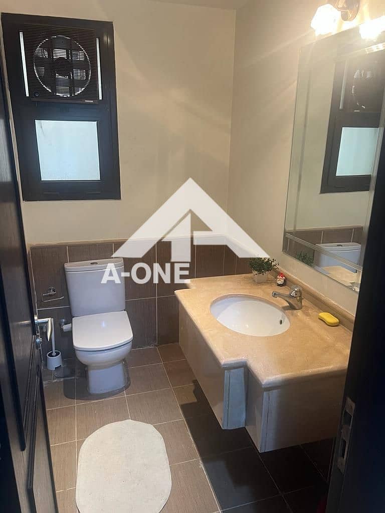 7 67645540-c508-4ca2-861b-62cc18bb9676. jpg