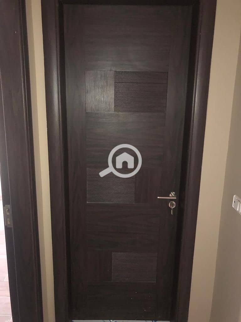 2 1d428792-b4fe-48e1-826e-4ec790fa2f97. jpg