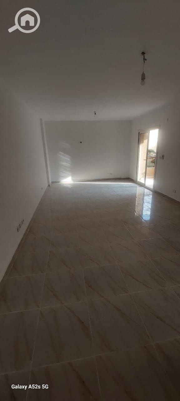 5 8797e602-f38c-40a2-ba45-b2cf0442b4a9. jpg