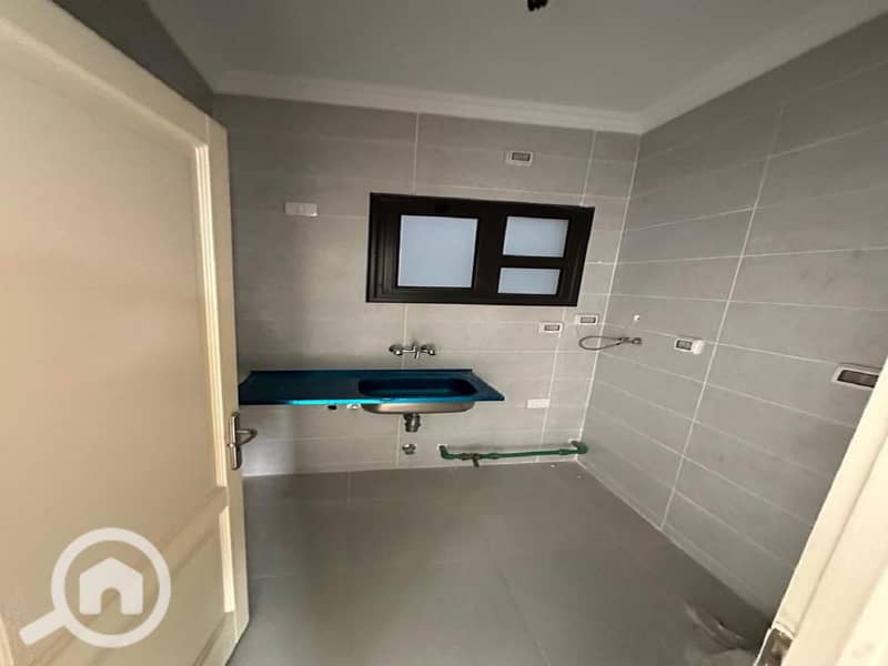 7 WhatsApp Image 2025-02-10 at 5.16. 38 PM. jpeg