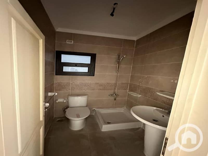 8 WhatsApp Image 2025-02-10 at 5.16. 38 PM (1). jpeg