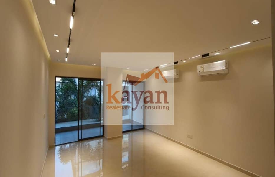 3 4e702980-d128-4fd1-8344-01dac3ffa726. jpg