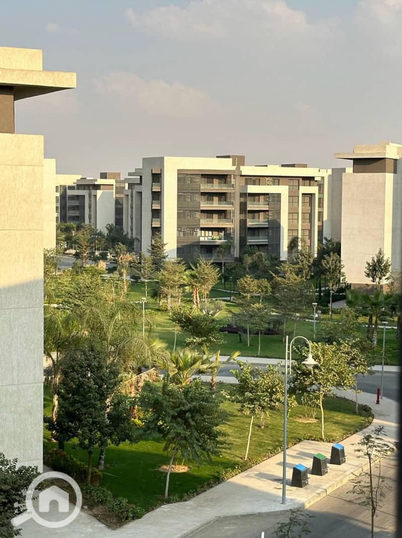 8 d1fd5b86-d589-4408-9dee-596a1f8b815b. jpeg