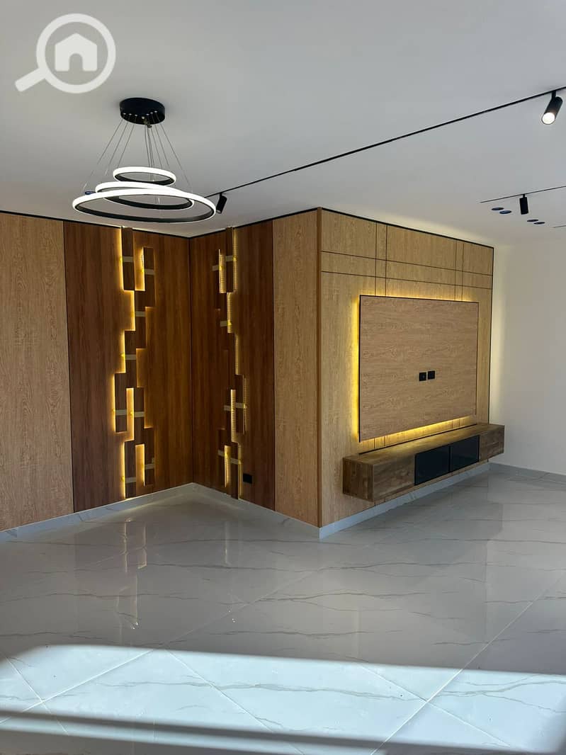 14 d35e2934-d333-4680-ab45-1cf3ef92e0e4. jpg