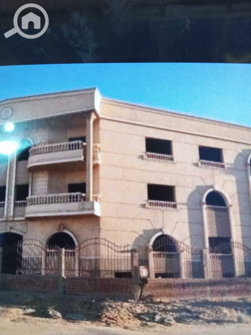 3 tTgNuD6VWeUFzK2yby0nmm3BEdKESdbscnd44eCD