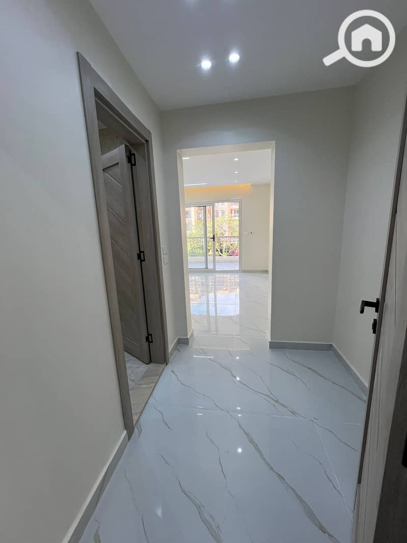 10 745b4c6f-156a-4034-b230-de5c9986a245. jpg