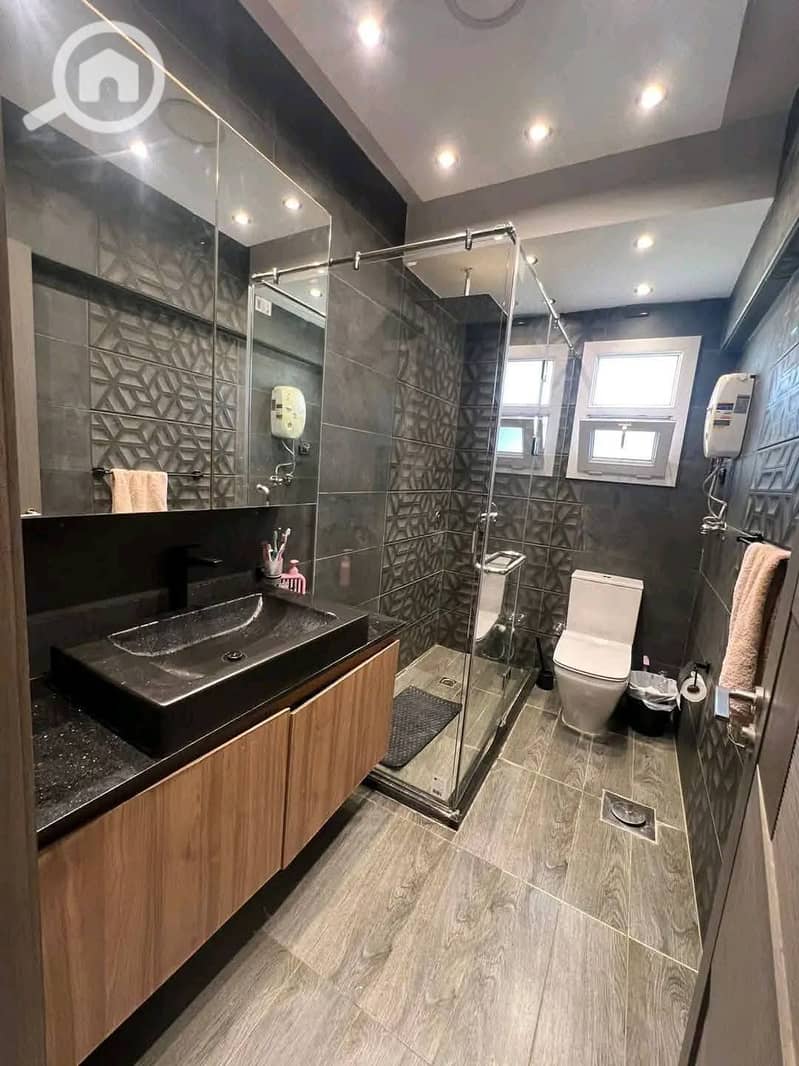 8 605364726_897541849475744_5545601016960541287_n. jpg