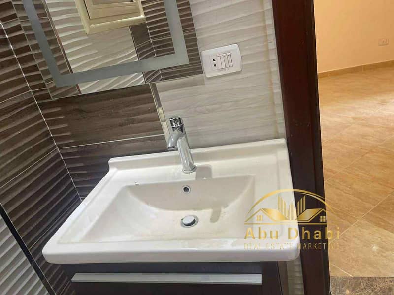 9 574852161_1432154362247547_4180273006561970269_n. jpg