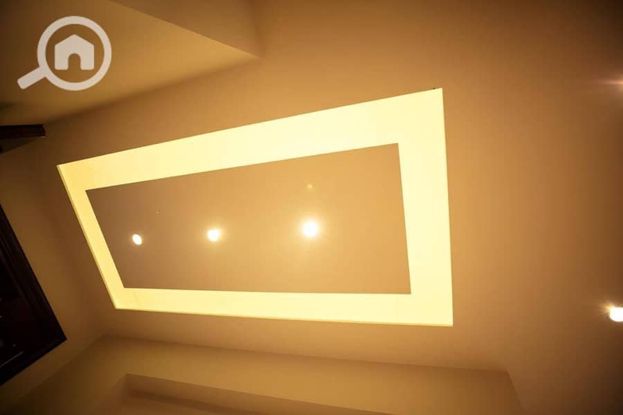 9 606834362_896452572918005_4694860831049822319_n. jpg