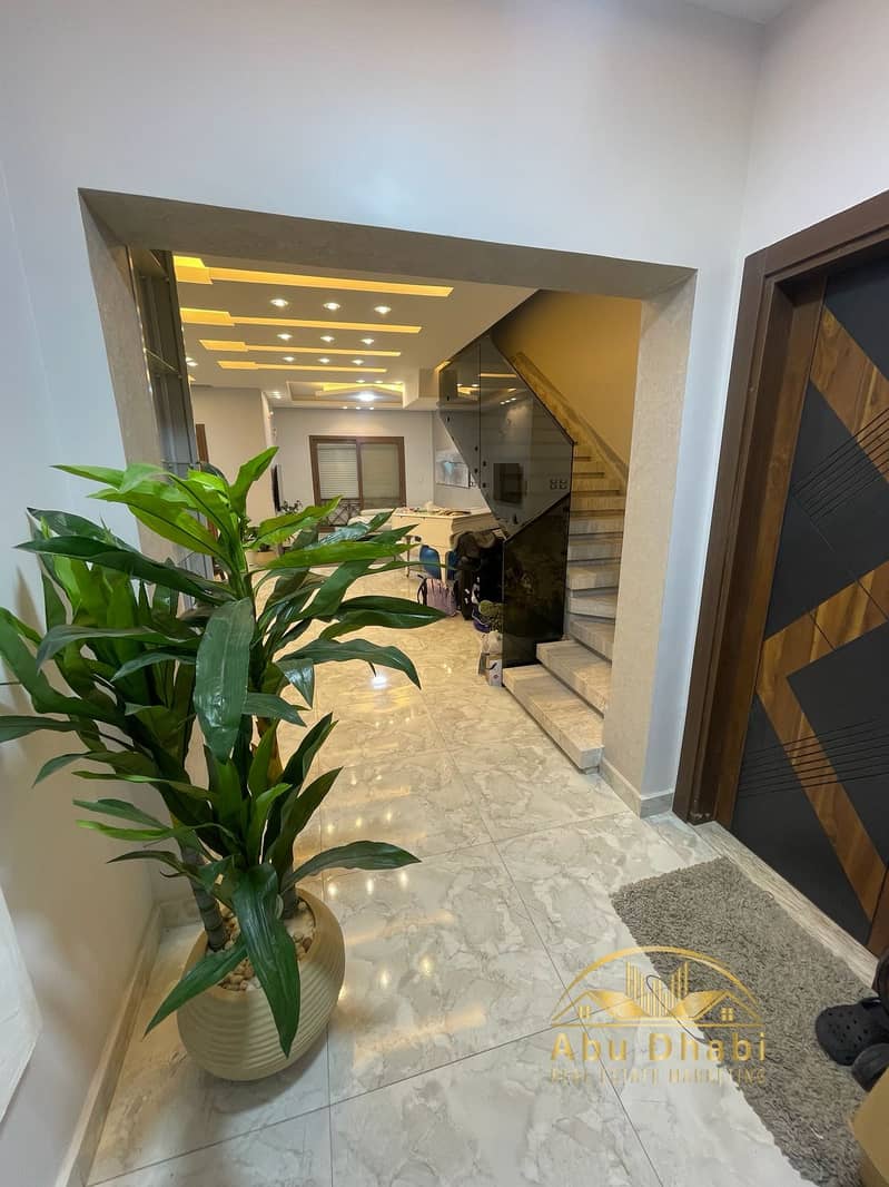 3 8772bfd8-cbd1-4de7-96ad-9147d21a8127. jpg