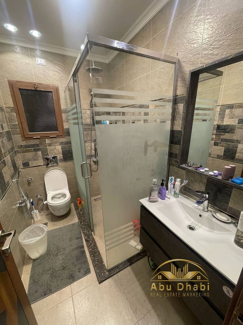 6 ddb44661-36ed-407a-bb98-bcccedae14c6. jpg