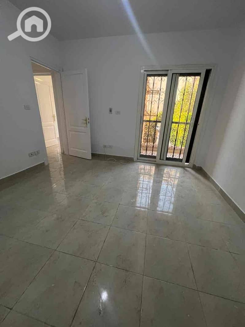 6 0933ea21-9d09-49e6-9898-ac7fc1b9a393. jpg