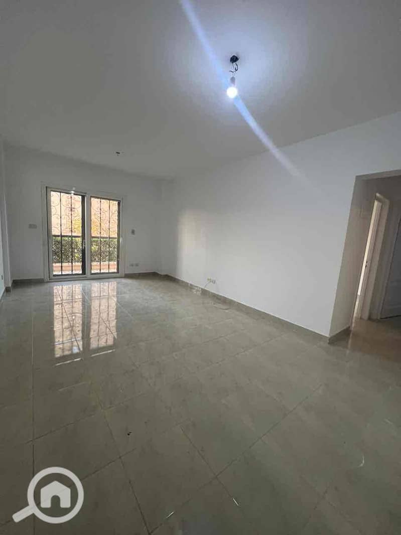 7 3e9e8dfc-366d-4233-a476-76911b942738. jpg