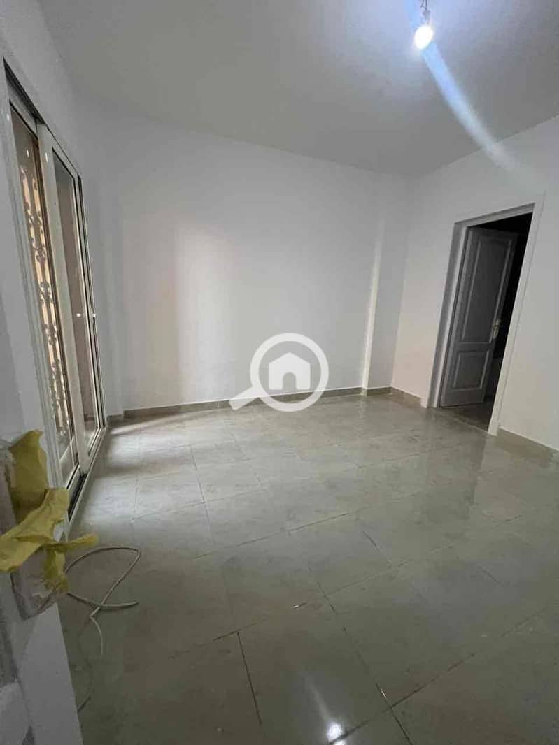 9 6ff2b86a-fb85-4171-9e05-38692b6d71d5. jpg