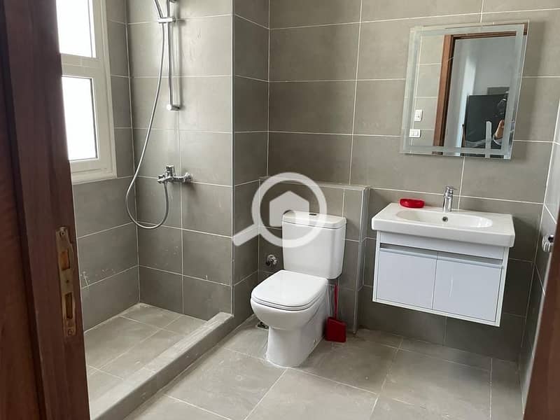 5 WhatsApp Image 2025-12-23 at 9.10. 15 PM. jpeg