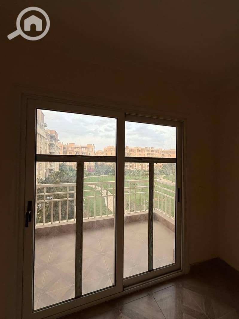 12 ddb1c2be-2cde-4f5e-9908-904e3477595a. jpg