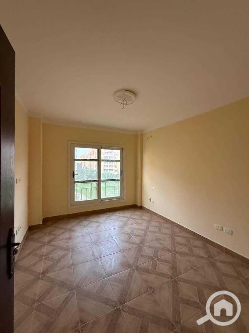 14 fc02ad96-0dd1-4789-95f5-e7b396c50ac1. jpg