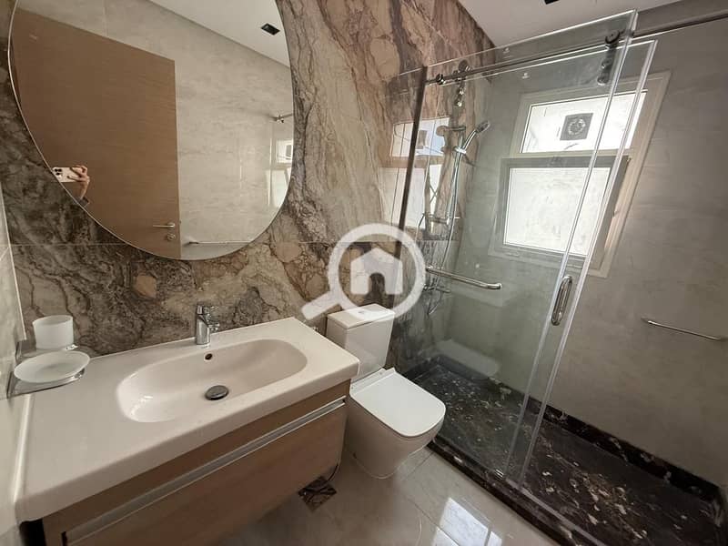 2 1539cc03-d4ab-4fa2-ae8a-83082d5a9b67. jpg