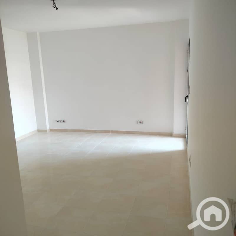 2 01c0025d-5dac-4af5-8050-72f6f202ec9a. jpg