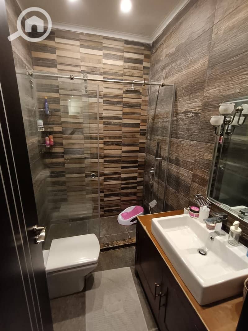 5 motion_photo_3783549036282732784. jpg