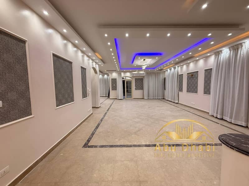 6 912b1a04-e87f-4bd0-a23b-9fd395bcc656. jpg