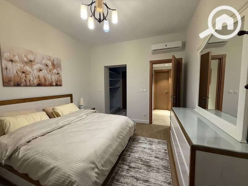 5 359bbdb3-debd-425d-b00c-400f03864ab8. jpg