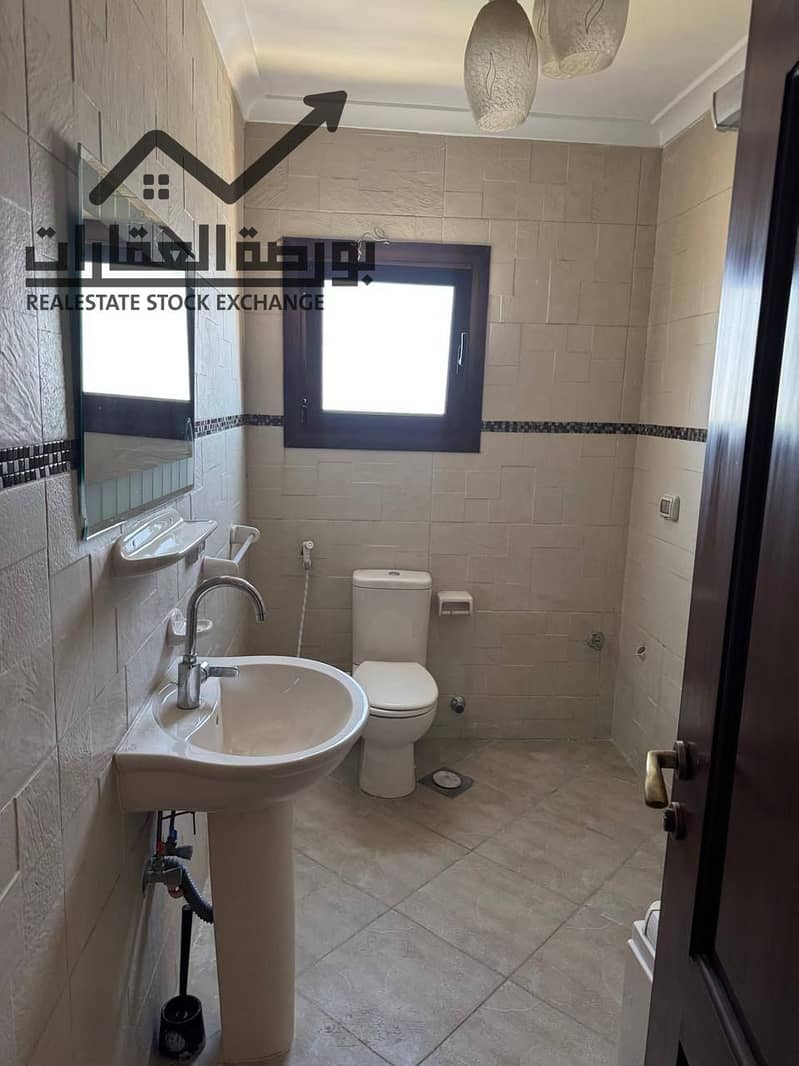 7 605539229_855900593893842_3699774936289298913_n. jpg