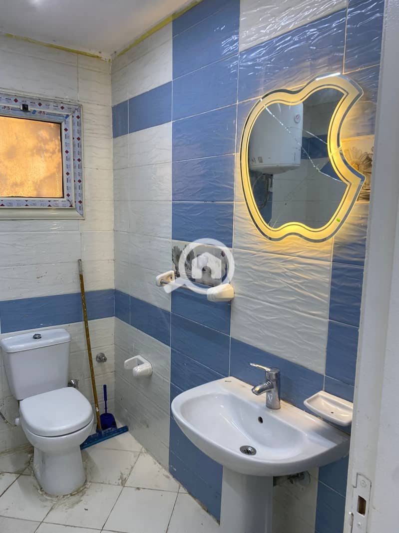 4 WhatsApp Image 2025-12-25 at 8.16. 15 PM (4). jpeg