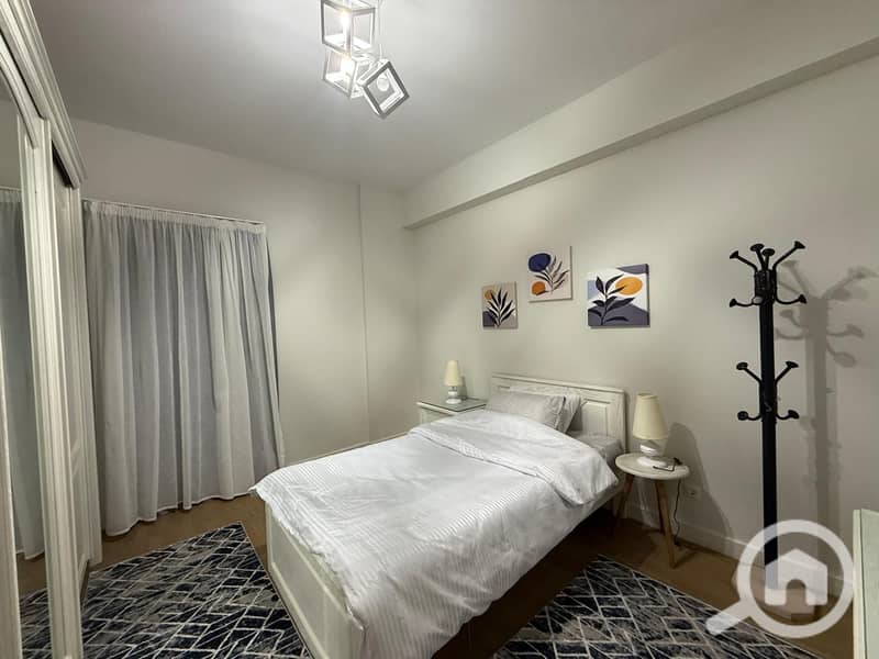 6 516f3349-cb3d-472d-b1fc-ff6c9de36c6e. jpg