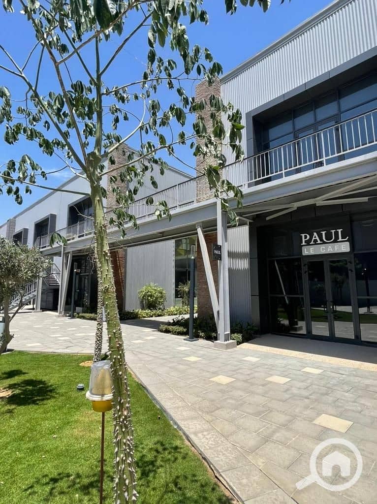 7 c451ffdc-c68c-4f5d-bd42-8f444963e0f5. jpg