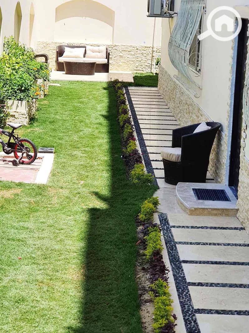 4 1311a055-5f5f-4afa-a317-3fe2517a179b. jpg