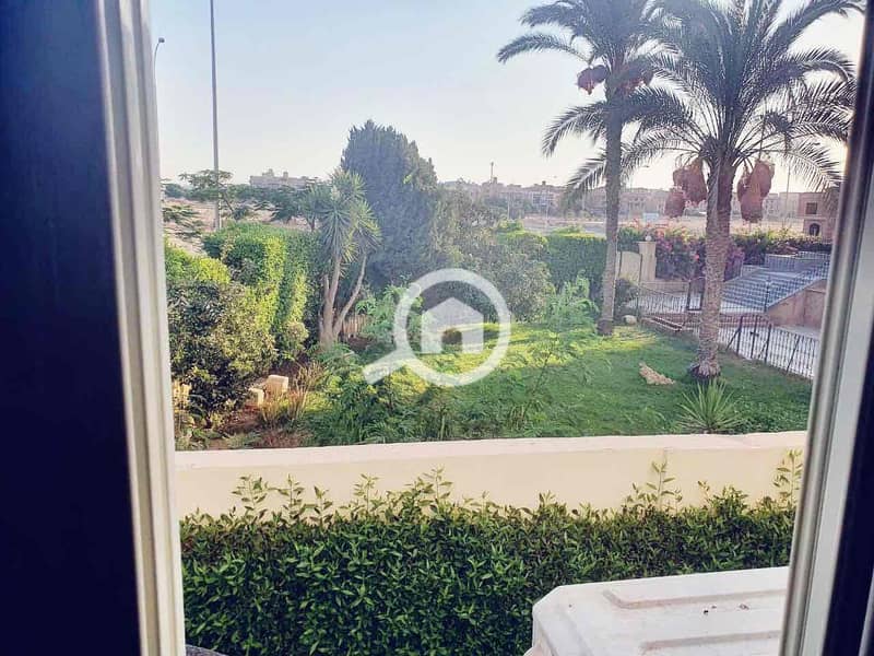 8 1eb3dc9c-e7dc-4a39-9589-c00b2382d900. jpg