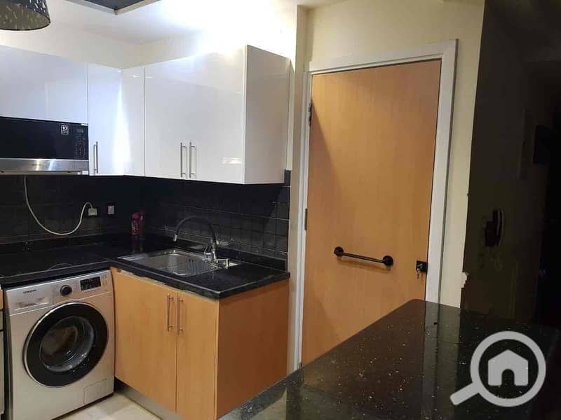 12 9613e60c-3cd4-43af-aec8-7634a76219e7. jpg