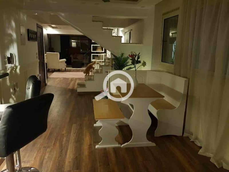 13 7f77ed68-169e-4b6c-8bfd-af929e311f2c. jpg