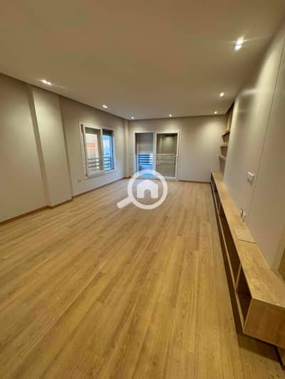 3 Bedroom Flat for Sale in 6th of October, Giza - IMG_5380. jpg