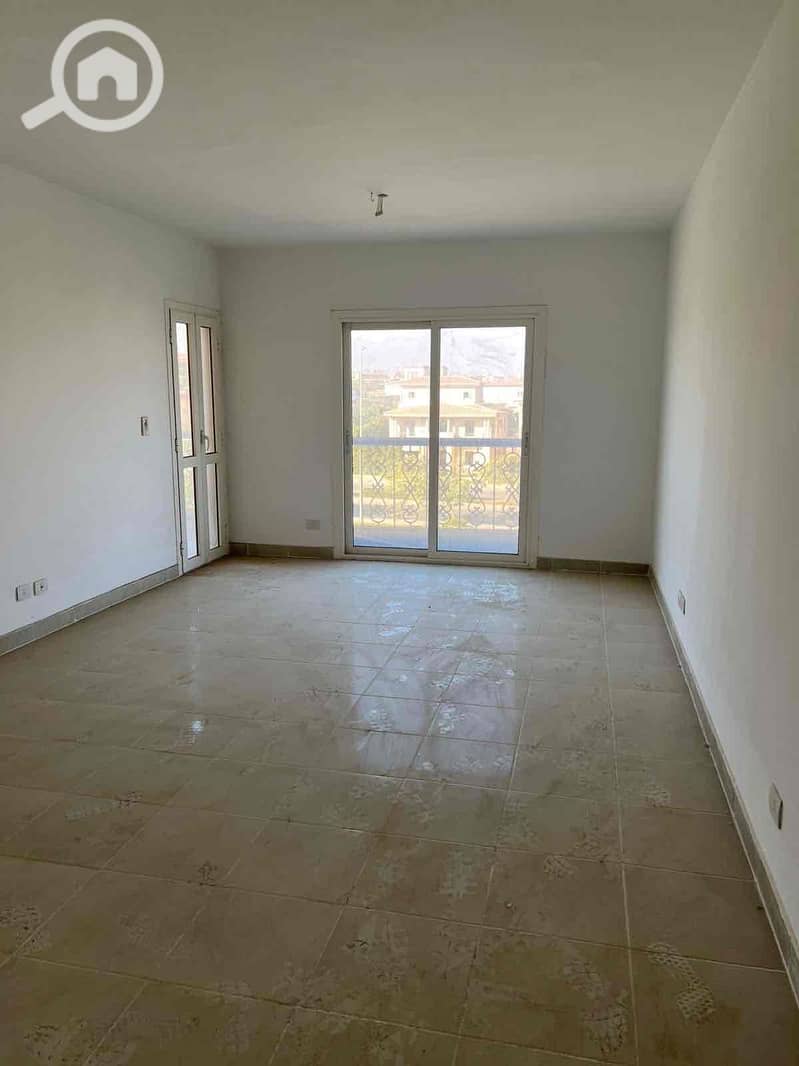 2 d5833fdc-9515-484c-92a8-45eef5f604d2. jpg