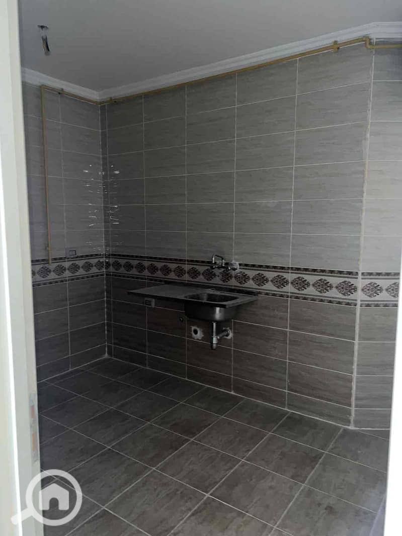 8 43c9c134-20b7-49cf-9868-e97b65f28dbc. jpg